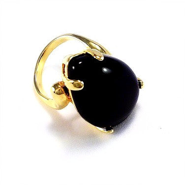 18ct Gold Plated Ring with Teardrop shaped Onyx