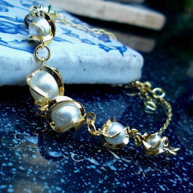 18ct Gold Plated Classic Pearl Effect Bracelet