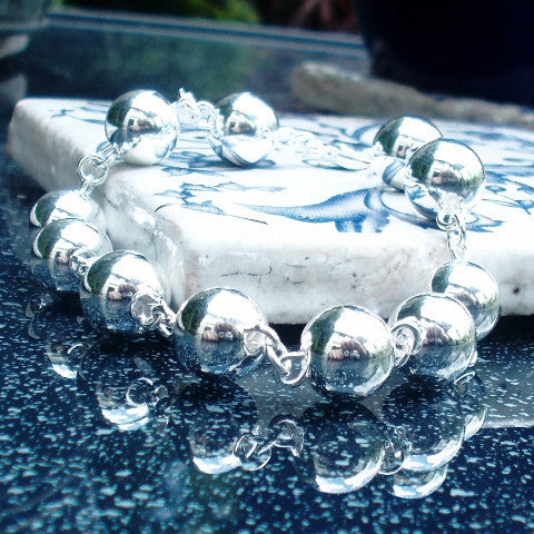 Silver Plated Balls Bracelet