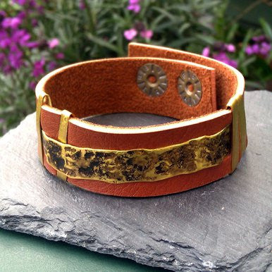 Simple Brown Leather Bracelet with Metal Ornament